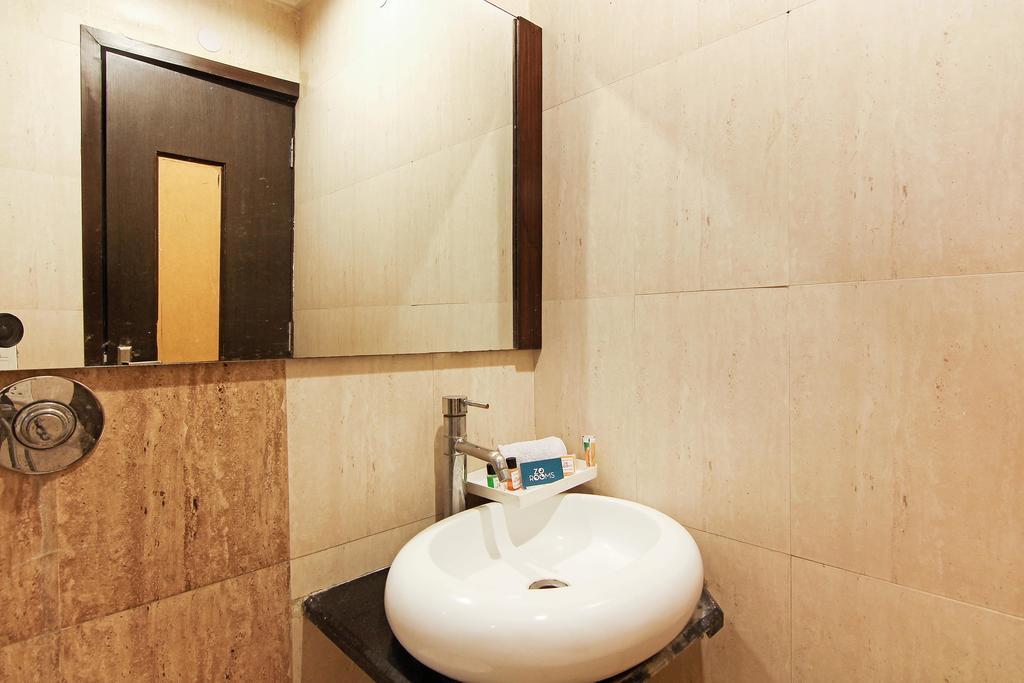 Hotel Rahul Palace New Delhi Exteriör bild