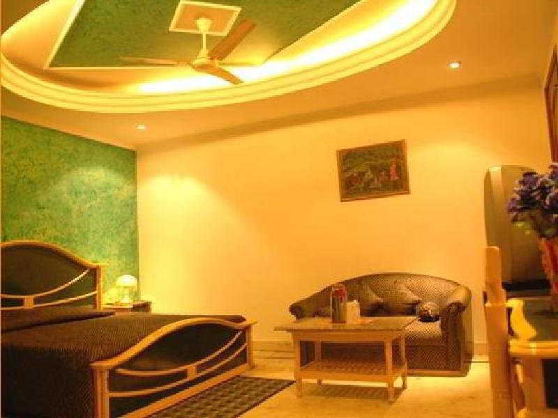 Hotel Rahul Palace New Delhi Rum bild